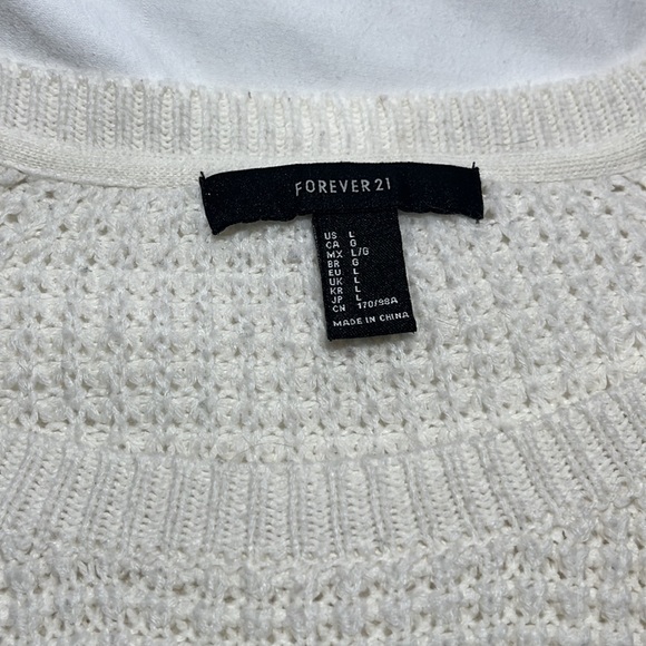 Forever 21 knit sweater - Picture 3 of 4